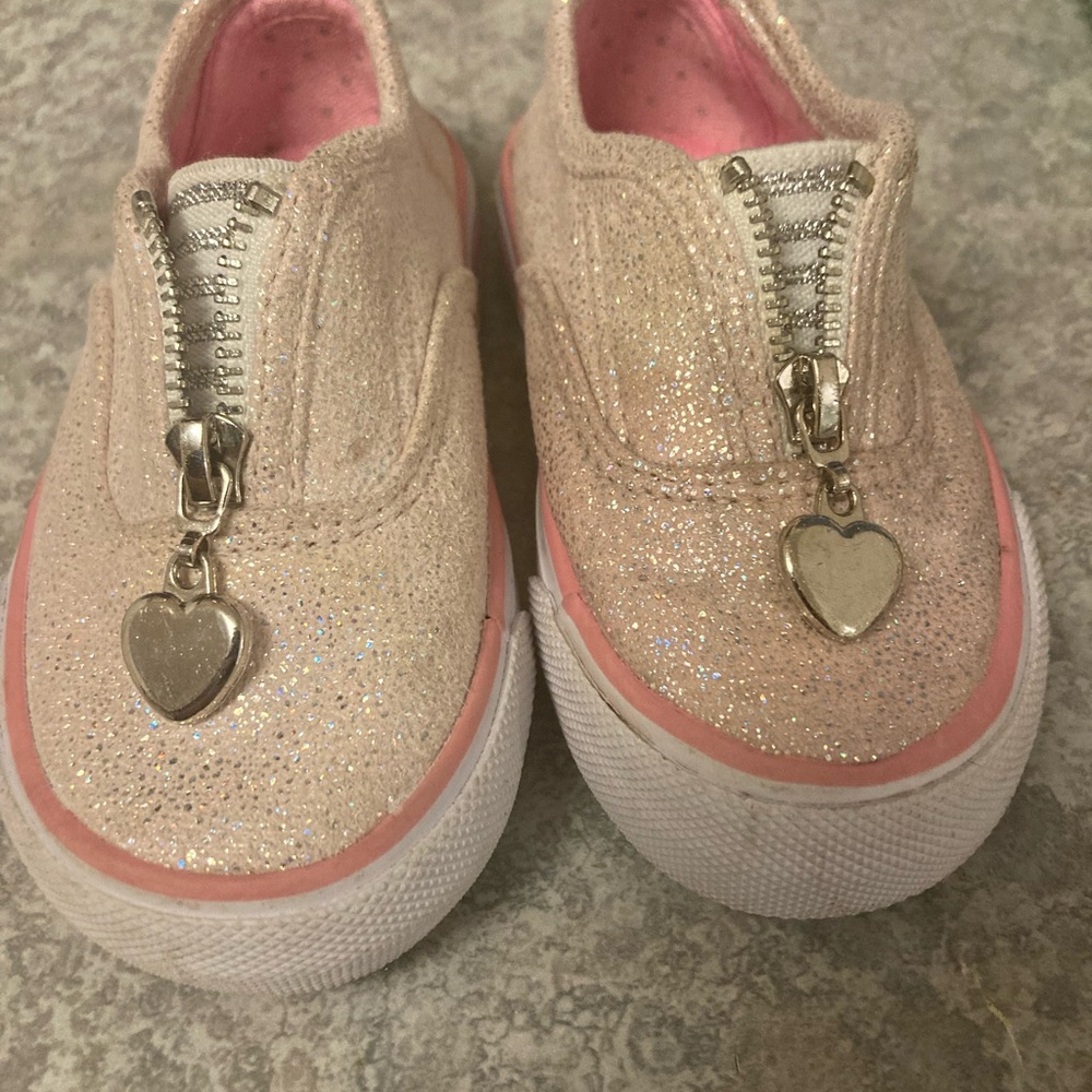 Sparkly Pink Kids Shoes with Heart Zipper